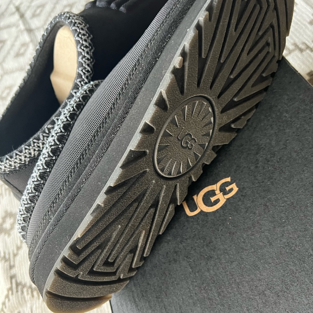 UGGS TASMAN MOLDED LOGO - Picture 3 of 6